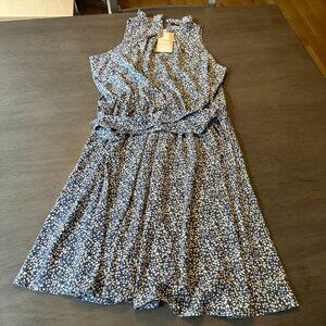 BTFBM Blue with White Flowers Sleeveless Dress Size Medium